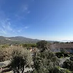 2135 3 Pieces Vue Dans Domaine Avec Piscines * Grimaud