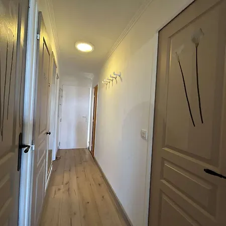 2135 3 Pieces Vue Dans Domaine Avec Piscines * Grimaud