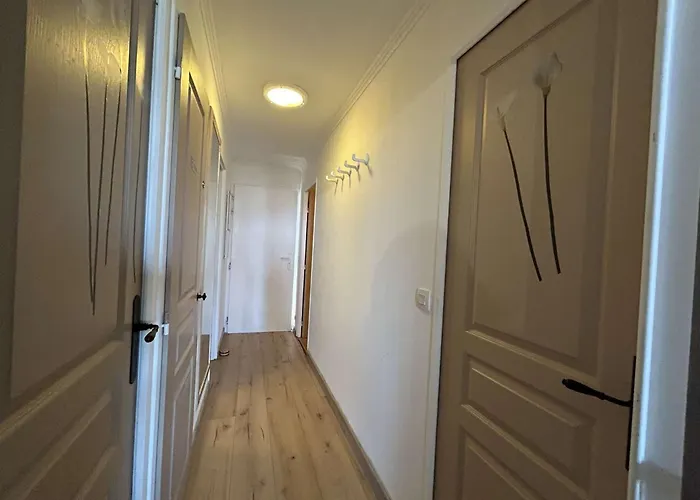 2135 3 Pieces Vue Dans Domaine Avec Piscines * Grimaud